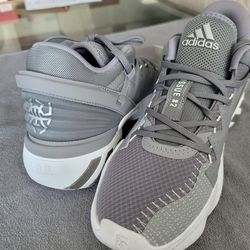ADIDAS DONOVAN MITCHELL  D.O.N. ISSUED #2  SIZE  9.5