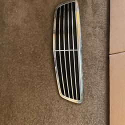 Original Mercedes-Benz grill