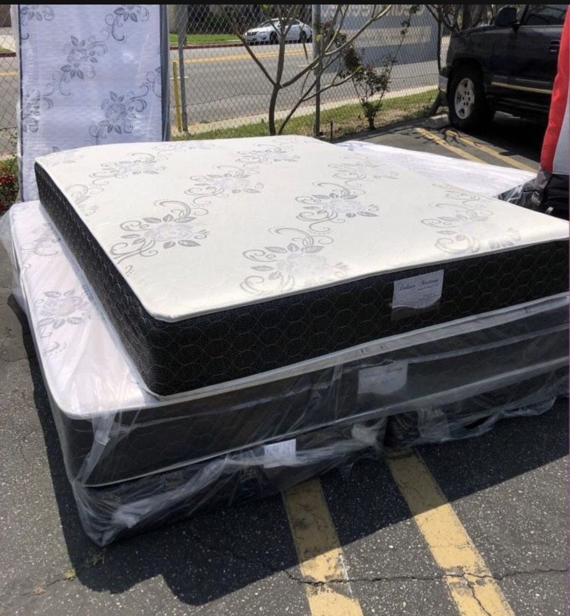 Set King Size Mattress And Box Spring