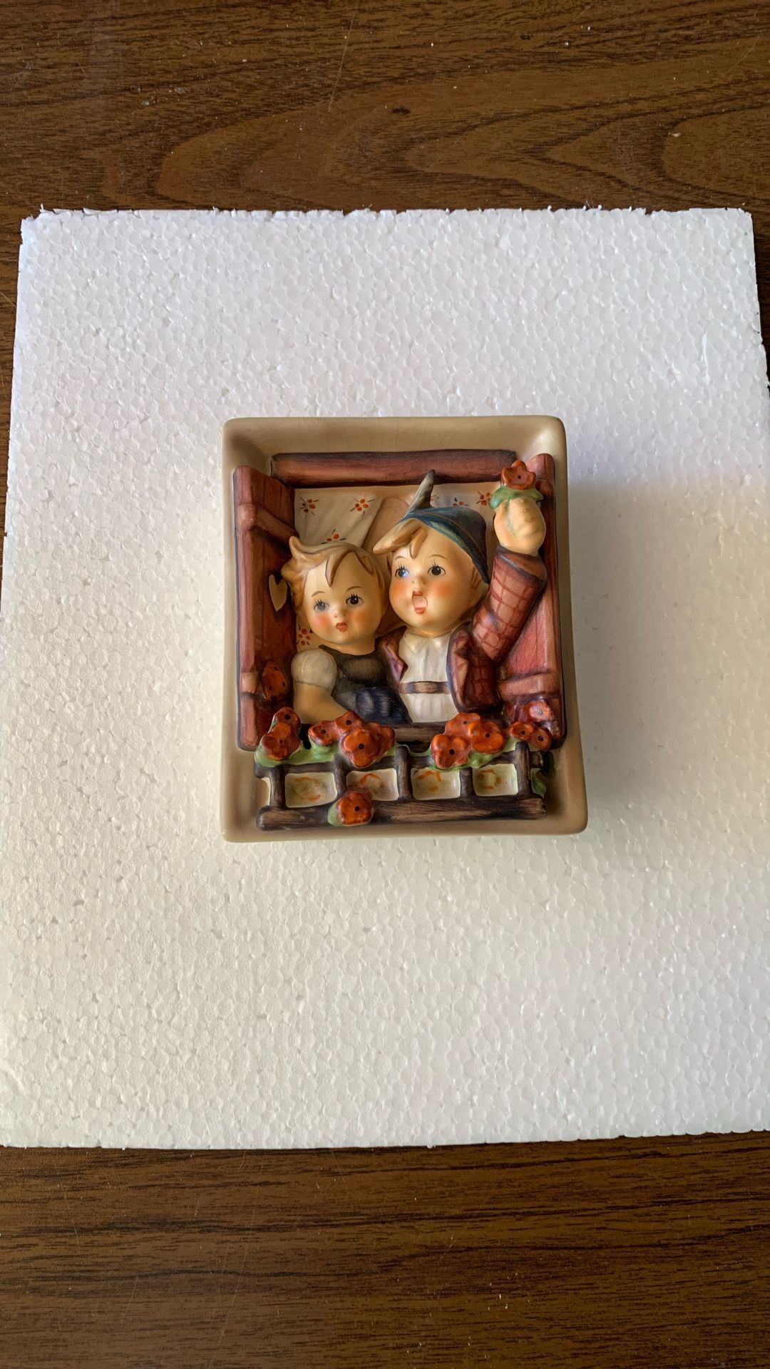 Hummel Wall Plaque