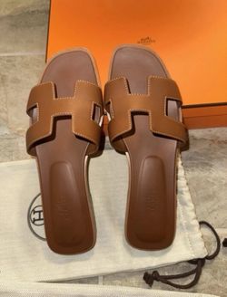 Hermes Oran Sandals