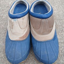 L.L Bean Lowtop Slip-On Boots Women's 7.5 Medium
