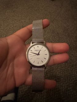 Men’s Kenneth Cole watch never worn