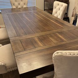 Dinning Room Table 