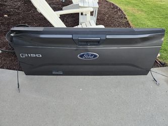 2017 Ford F-150 Tailgate Works Locks Rear Camera Titanium Grey Top Corner Damage