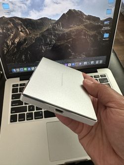 1TB External Drive Loaded With Music For Dj’s 