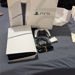 Play Station 5 Slim New