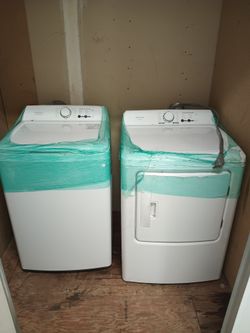 Insignia Washer and Dryer