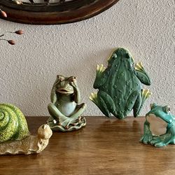 NEW Ceramic Snail and Frogs •  $10 Each