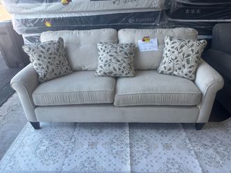 Loveseat Wide Lazy Boy 