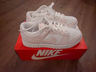 Nike Dunk Low White Pink Paisley Sneakers