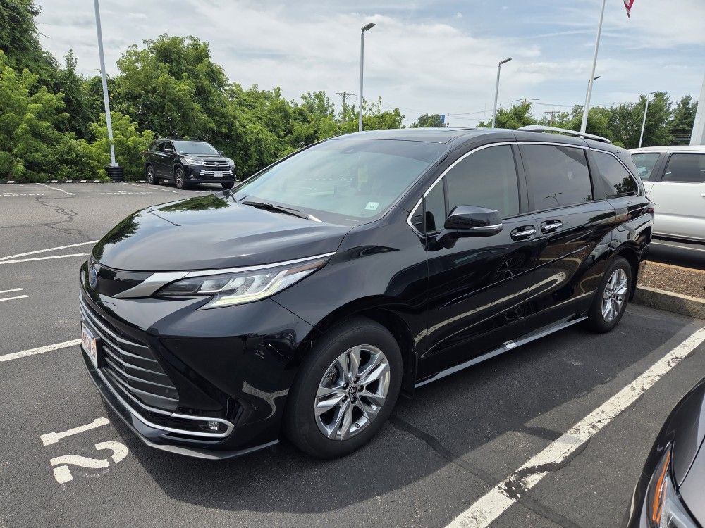 2022 Toyota Sienna