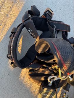 Frontline harness fall protection