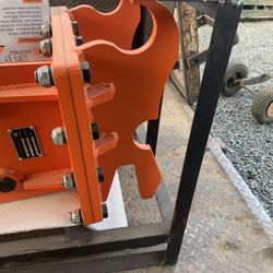 Hydraulic Breaker  Skid Steer Attachment 