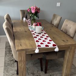  Dining Table with 5 Chairs – Solid Wood Look