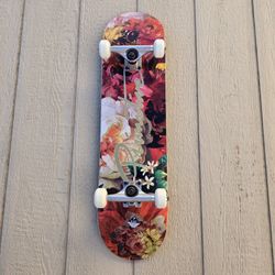 PRIMITIVE SKATEBOARDS SIZE 8.125 