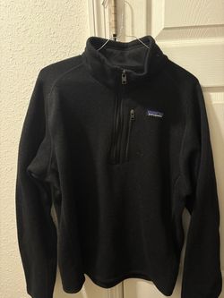 BLACK Patagonia Black Quarter-Zip Fleece Pullover