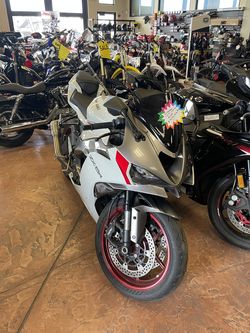 2024 Kawasaki Ninja ZX-6R