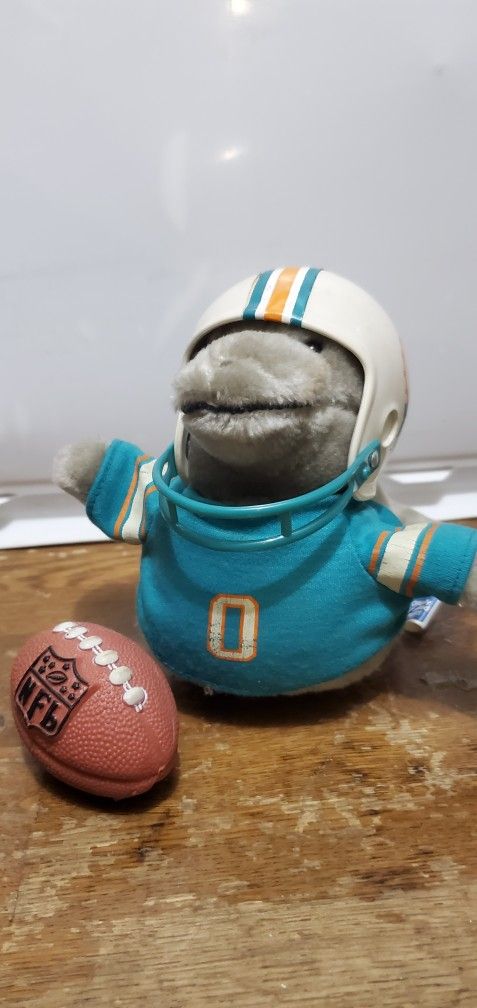 NFL Huddles Miami Dolphins