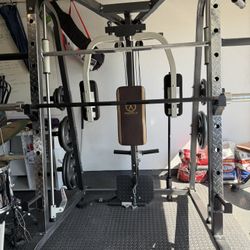 Marcy Diamond Elite MD-9010G w/ 300 lb of plates