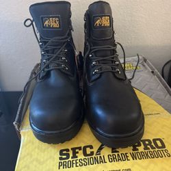New Wokboots  Size 13 Wide. 