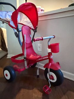 Radio Flyer 4 in 1 Trike