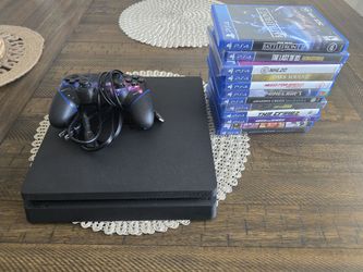 PS4 1TB 12 Games Thrustmaster T80