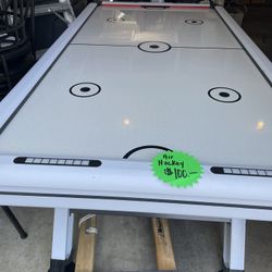Air Hockey Table