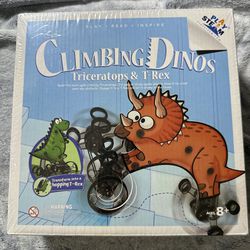 PlaySTEM Climbing Dinos Triceratops & T-Rex Model Kit