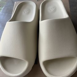 Yeezy Slide Adidas