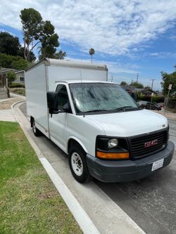 Chevy 2013 box truck