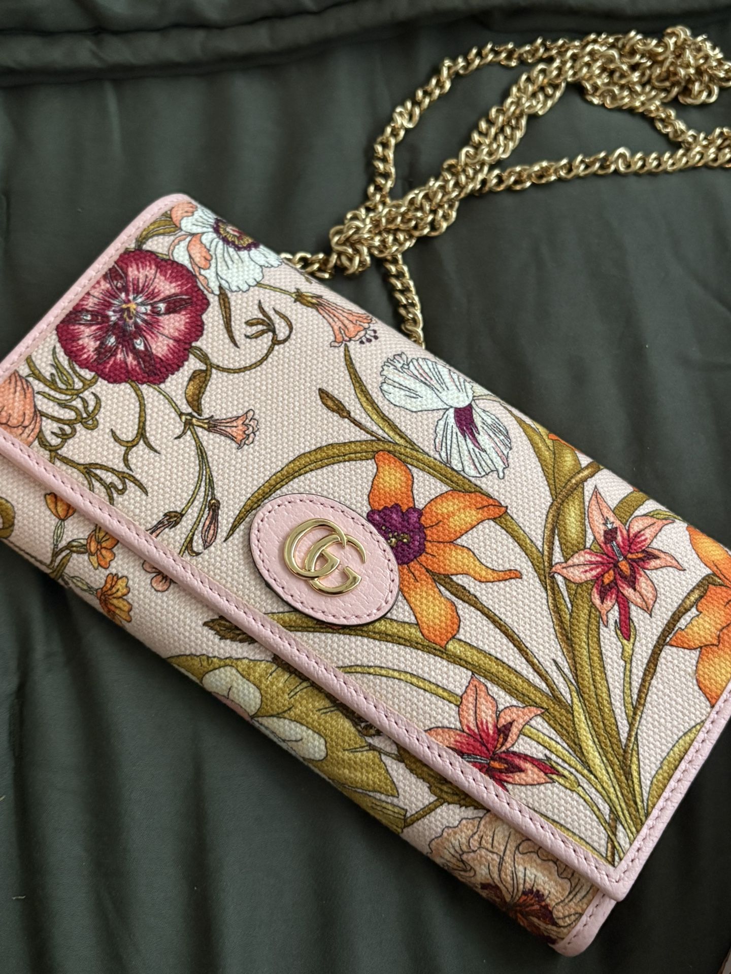 Gucci Flora Wallet Chain