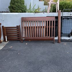 Wood  Baby Crib 