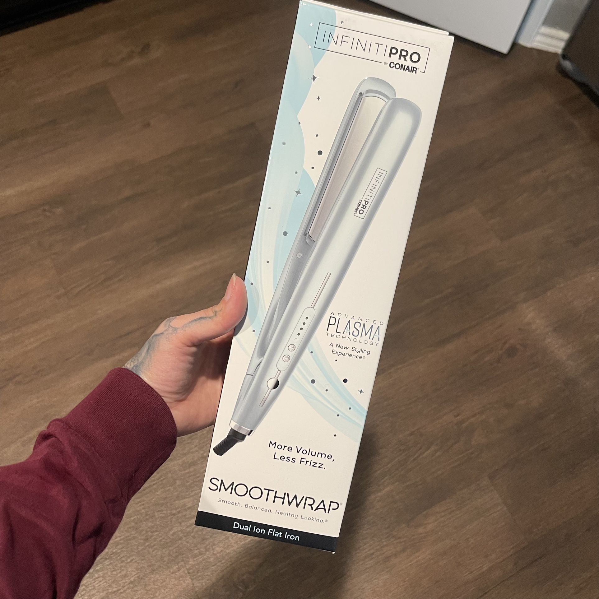 New Infinitipro By Conair Hair Straightner