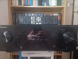 Pioneer Receiver VSX-521 w/ Remote