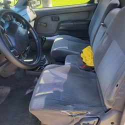 1998 Nissan Frontier