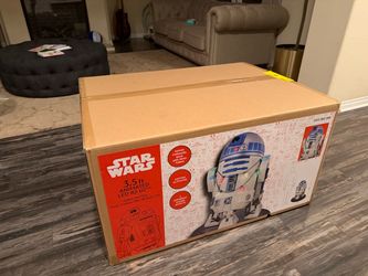 Star Wars 3.5 ft Animated LED R2-D2 Animatronic Viral Christmas Decoration