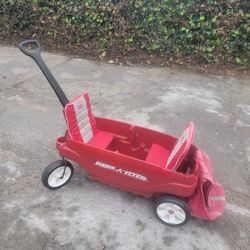 Radio Flyer Pathfinder 2 In 1 Wagon Folding Padded Cushion Seats