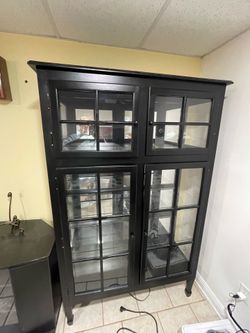 Cabinet with glass doors