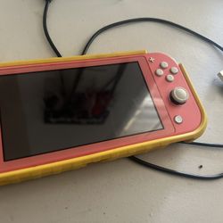 Nintendo Switch Lite ( Pink Color ) 