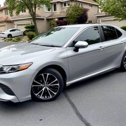 For Sale 2019 Toyota Camry 