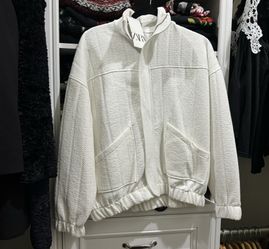 Women White Jacket Size XS-S