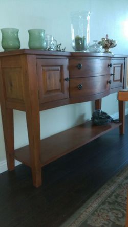 Sideboard