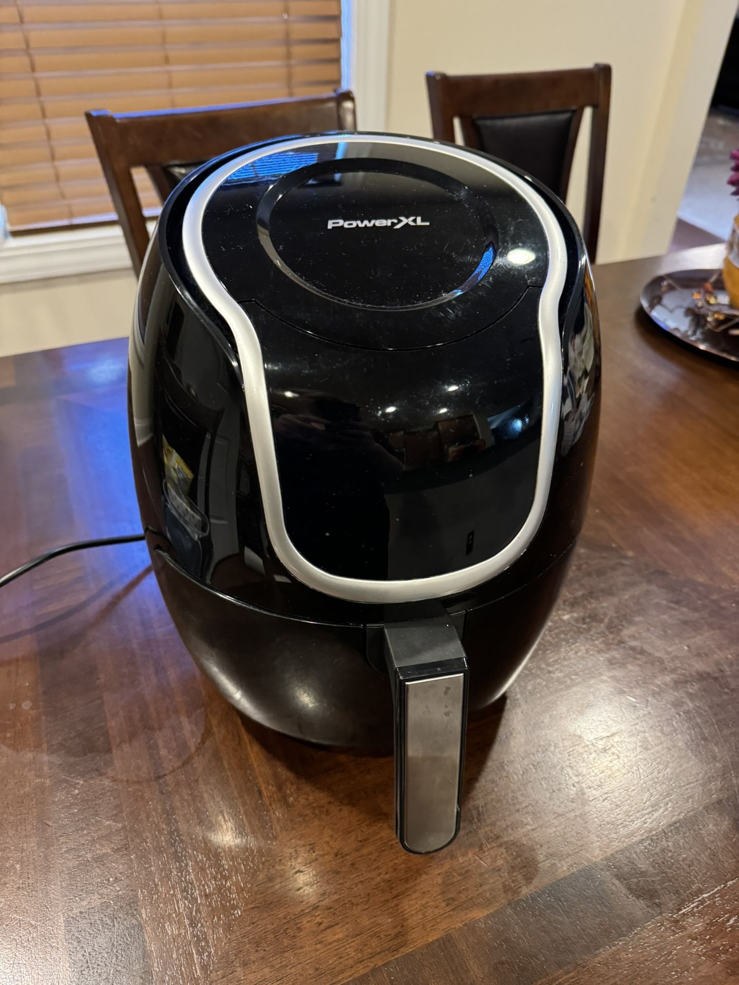 5 Qt Air fryer.