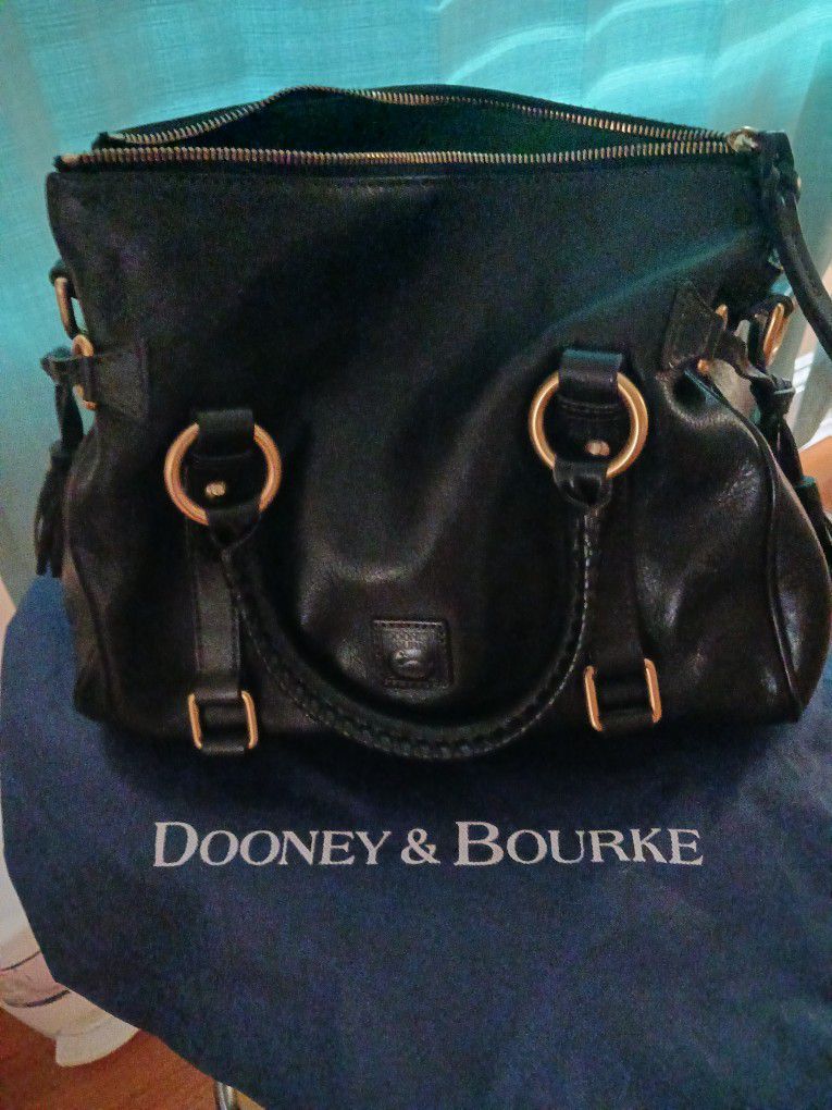 Dooney & Bourke / Florentine Satchel