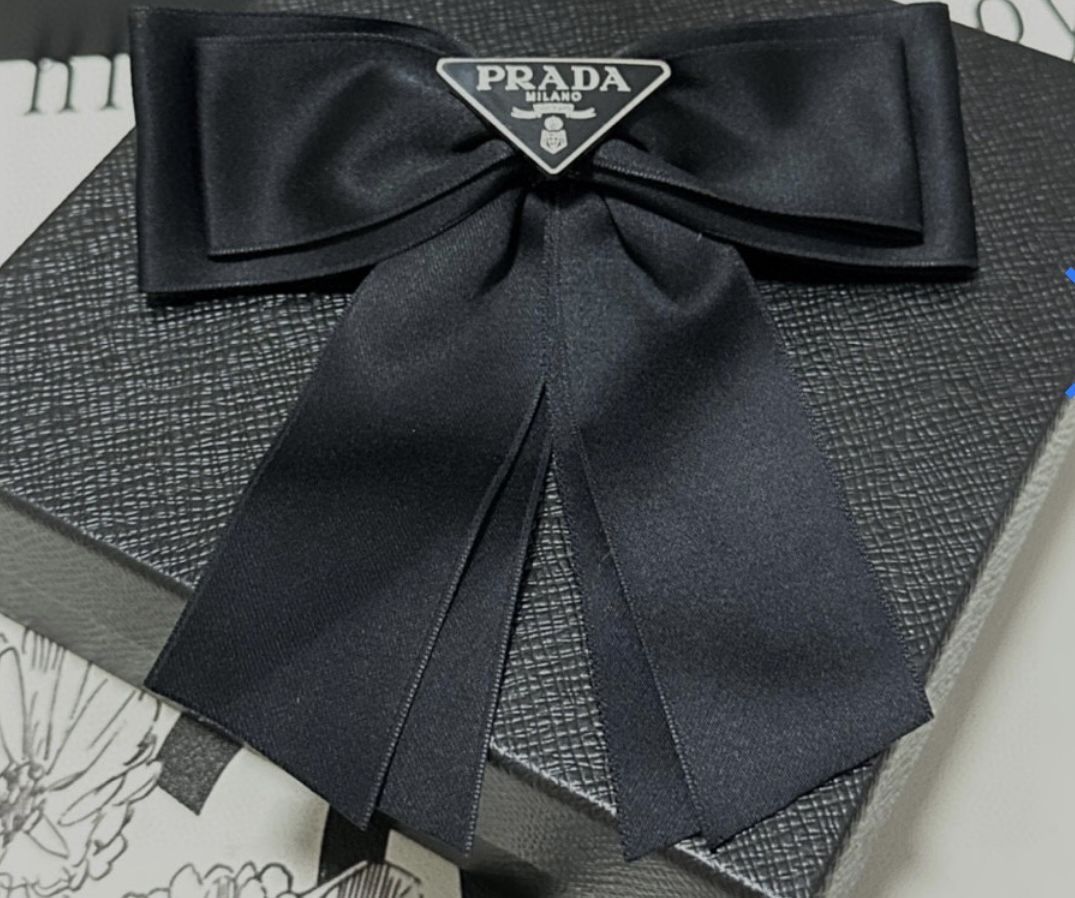 Prada Bow