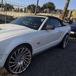 Mustang 2007 Convertible V6 Blanco