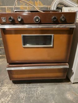 Vintage Caloric Gas Range Oven Stove