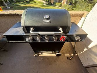 Dyna Glo BBQ