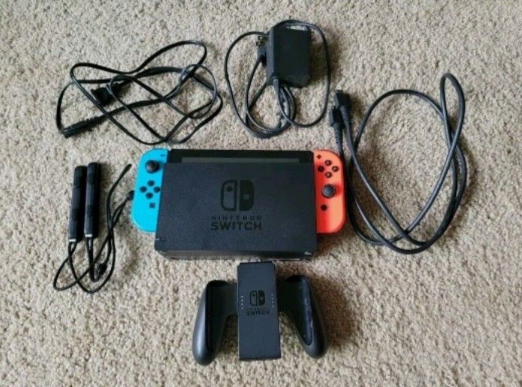 Nintendo Switch 